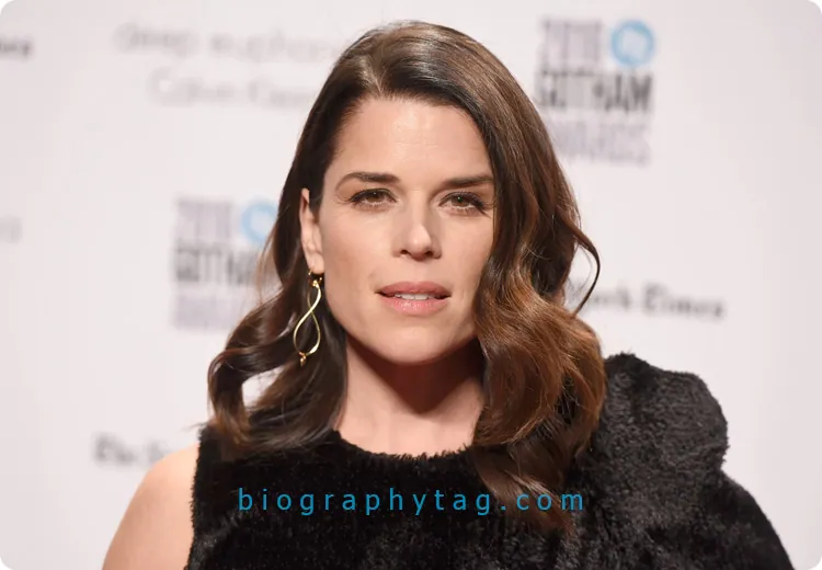 Neve Campbell Biography